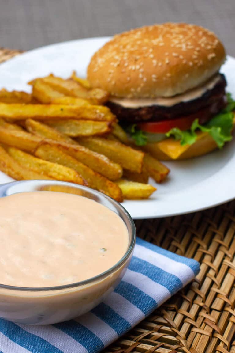 Big Mac Secret Sauce Copycat Recipe - McDonald's burger sauce