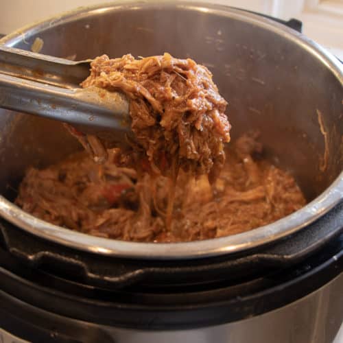 Instant Pot Pulled Pork Recipe - The Black Peppercorn