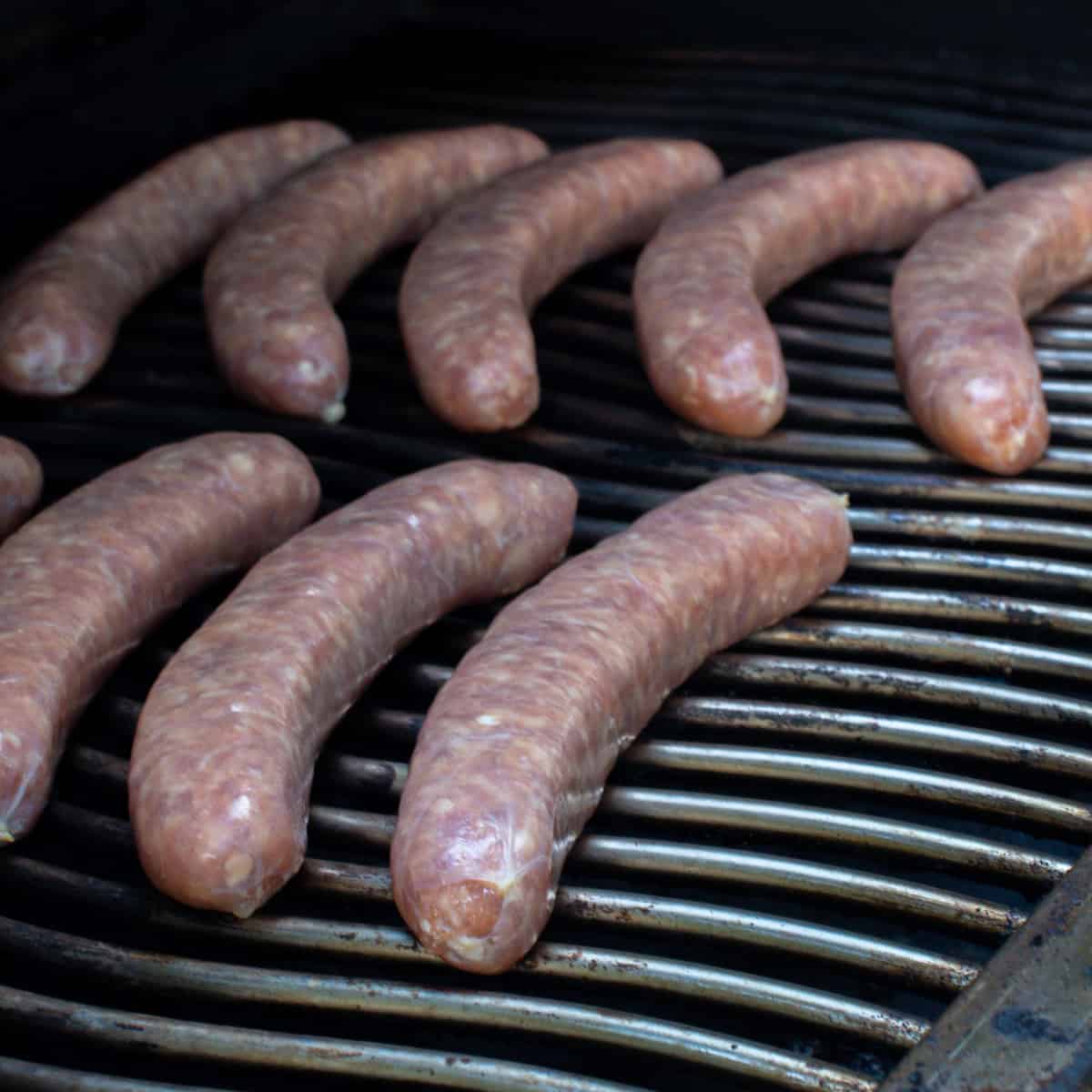 https://www.theblackpeppercorn.com/wp-content/uploads/2020/08/How-to-Grill-Italian-Sausages-Cook-1.jpg